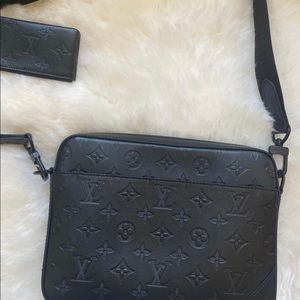 Used a bit but still really healthy, just need some money for college